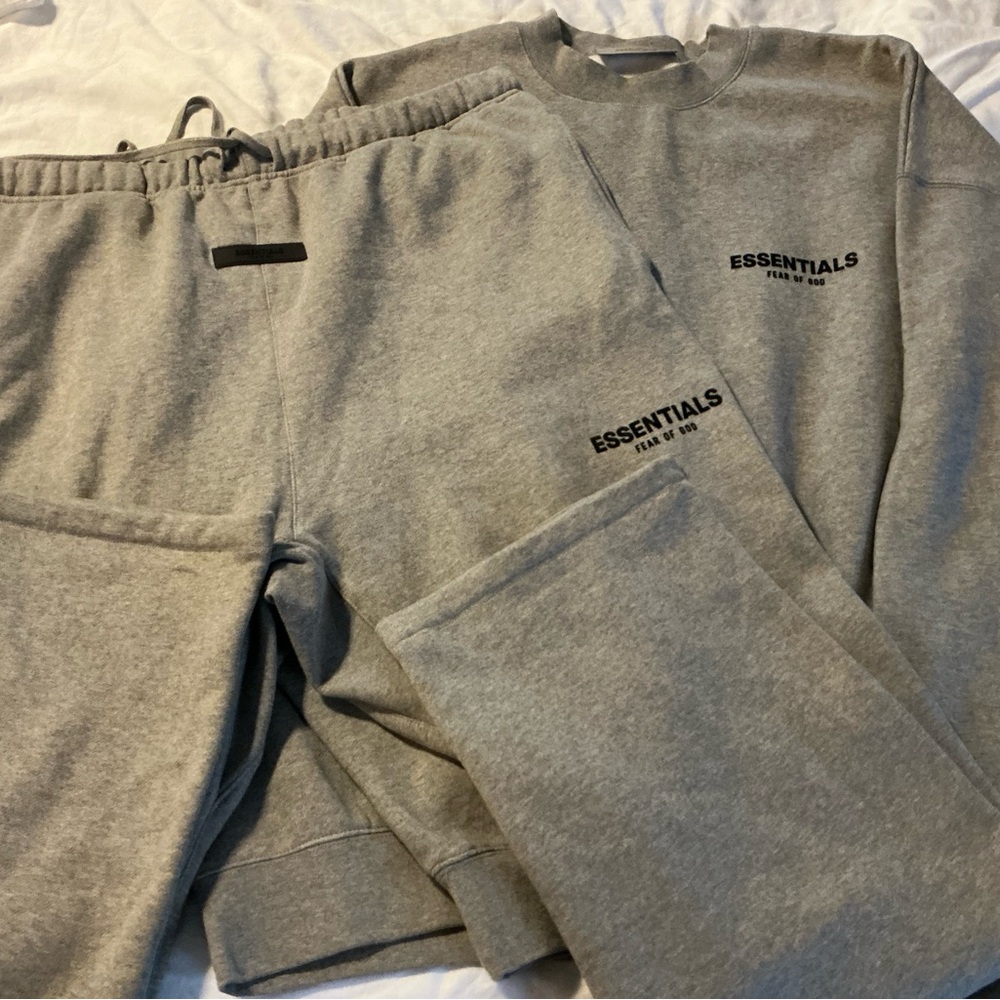 Essentials Heather Gray Men's Sweatpants